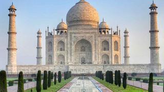 Ama tanto a su esposa y le construye su propio Taj Mahal