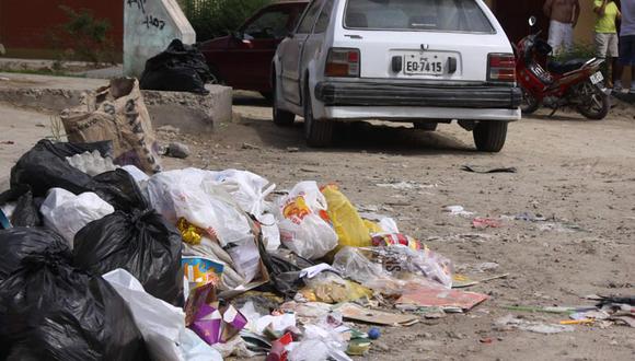 Más de 20 toneladas de basura dejó fiesta de La Candelaria en Puno

