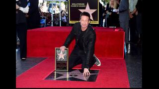 The X Files: David Duchovny tiene su estrella en el Paseo de la Fama de Hollywood [VIDEO]