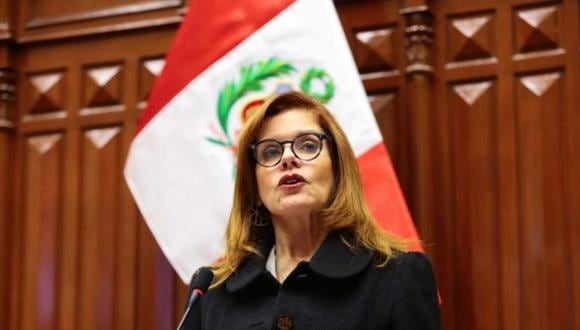 Mercedes Araoz sigue siendo vicepresidenta de la República hasta que el Pleno decida si acepta su renuncia. (Foto: Congreso de la República)