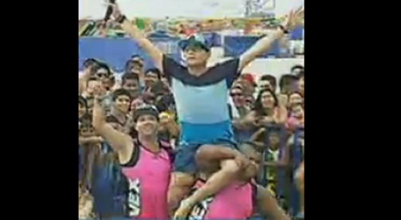 Verano Extremo: 'Carloncho' decidió no irse solo por la gente de la playa