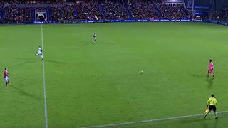 Arquero hace golazo desde su puesto y le da la victoria a su equipo (VIDEO)