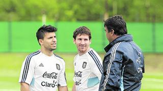 Agüero con Messi