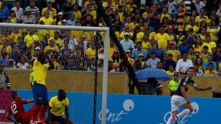 Colombia se acerca al mundial con triunfo 0-2 sobre Ecuador en Quito