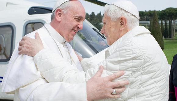 Papa Francisco y Benedicto XVI se reunieron por primera vez