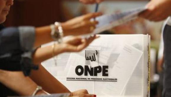 Los ciudadanos que no emitan su voto o no cumplan con su rol de miembros de mesa serán sancionados con una multa (Foto: Andina)