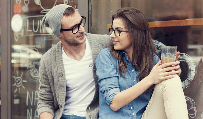 4 consejos para invitar a salir a ese compañero de trabajo