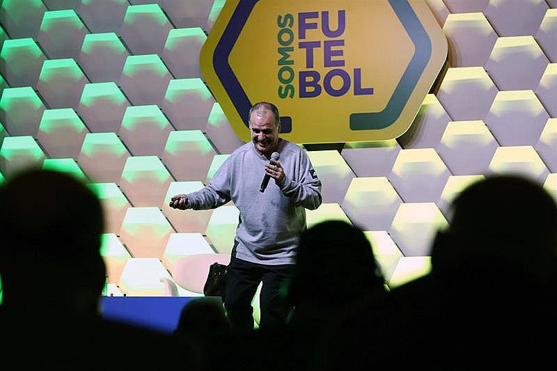 Marcelo Bielsa: "Jorge Sampaoli es mejor entrenador que yo" 