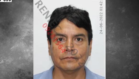 Raúl Rivera Murillo fue el policía en retiro que fue abatido por agentes de la PNP tras protagonizar secuestro y disparar contra su vecinos en Puente Piedra. (Captura: América Noticias)