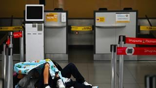 Colombia: Cientos de pasajeros varados en varias ciudades por crisis de aerolínea Viva Air