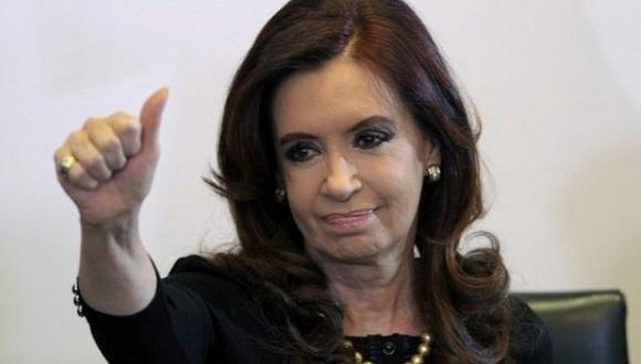 Argentinos rezan por Cristina Fernández quien fue operada hoy de una lesión cerebral