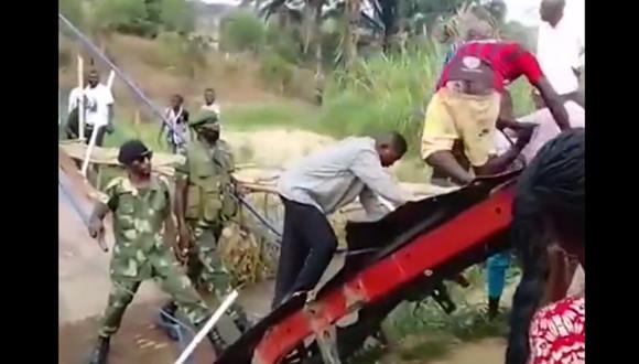 Preciso instante del colapso del puente, en la República Democrática del Congo. (Foto: Captura de video)