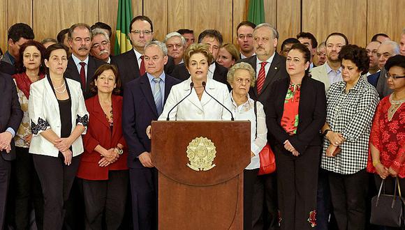 Dilma Rousseff llora y dice que "ahora sufro el dolor de la injusticia" 