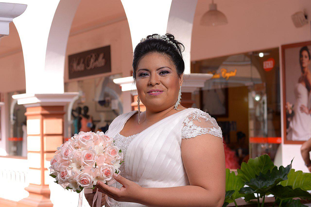 Tips de vestidos y ternos para novios gorditos que te sorprenderán  