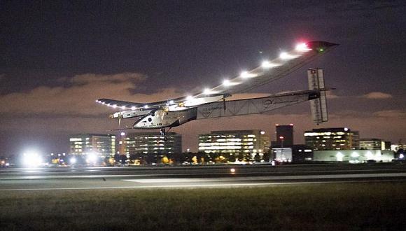 Avión de energía solar Solar Impulse 2 continúa su gira alrededor del mundo 