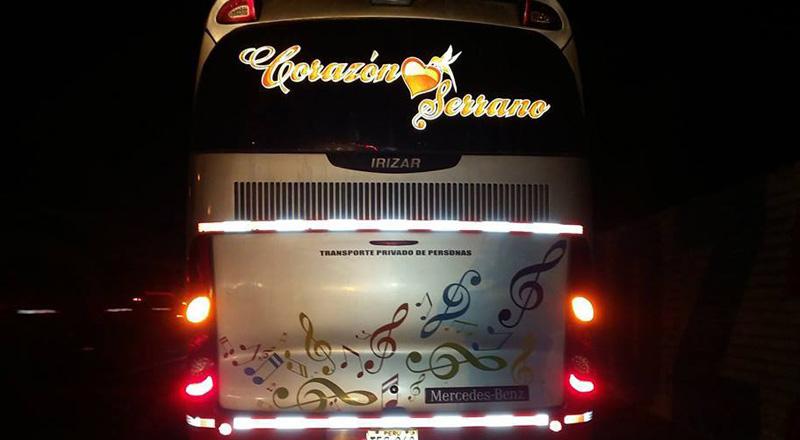 Corazón Serrano: Así quedó auto que chocó con bus de la agrupación [FOTOS]   