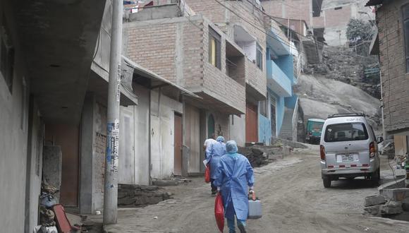 Desplegaron cerco epidemiológico en distritos de Lima Este ante detección de tres casos de la subvariente de Ómicron BA.2. (Referencial/Jorge Cerdan/@photo.gec)