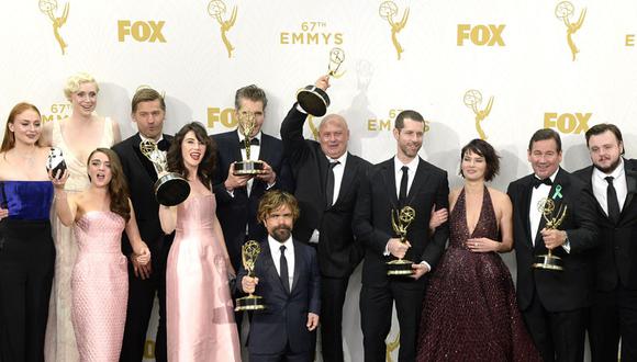 Emmy 2015: 'Game of Thrones' bate récord con 12 estatuillas [VIDEO]  