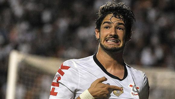 Alexandre Pato debe pagar 1,6 millones dólares al Fisco 