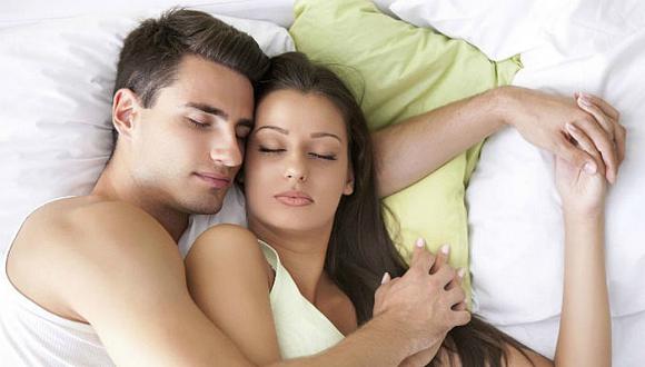 La explicación de dormir después del sexo