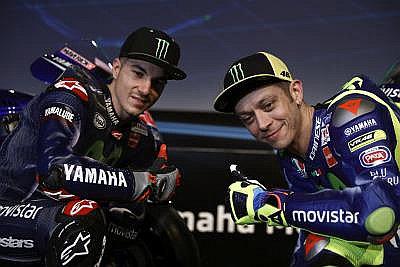 MotoGP: Maverick Viñales vuela y Valentino Rossi es una tortuga