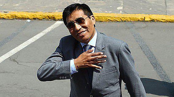 Moisés Mamani niega que su patrimonio exceda los 27 millones de soles (VIDEO)