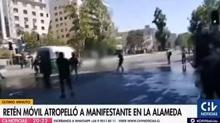 Captan el preciso instante en que patrulla de Carabineros atropella a un manifestante en Chile 