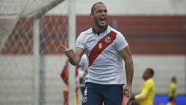 Adrián Zela a un paso de convertirse en nuevo refuerzo de Alianza Lima