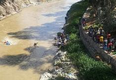 Combi llena de pasajeros cae al Río Mantaro: Reportan al menos dos muertos | VIDEO
