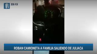 Supuestos manifestantes roban camioneta a familia que salía de Juliaca hacia Arequipa: “No, por favor. Hay bebés”
