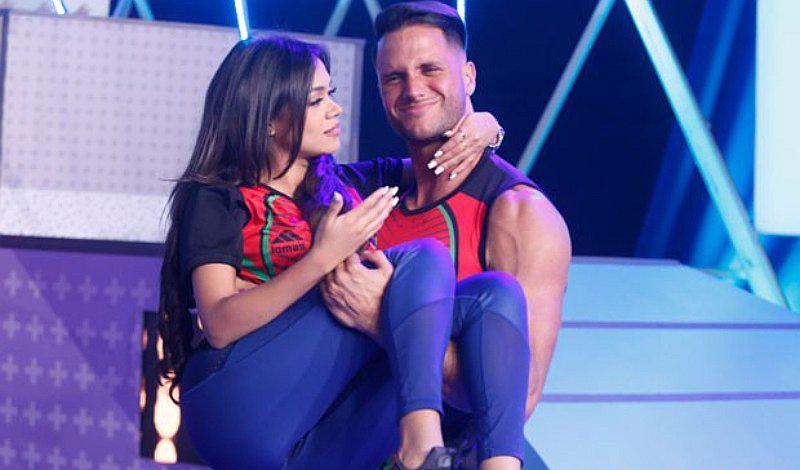 Mayra Goñi se burla de la estatura de Fabio Agostini 