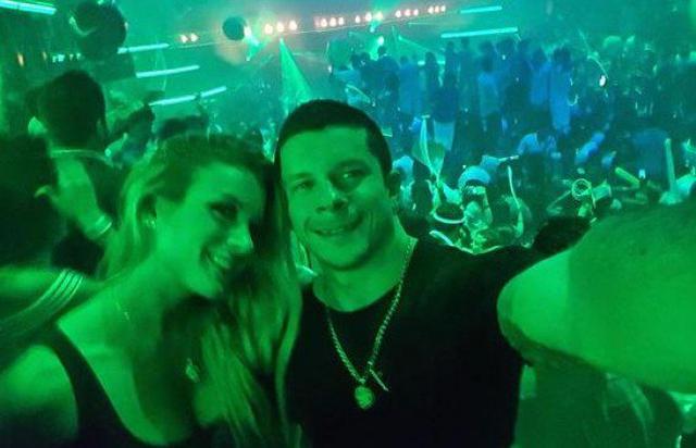 Mario Hart y Leslie Shaw viajaron juntos a Cancún [FOTOS]