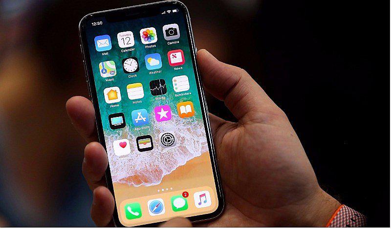 ¿Cuántos meses hay que trabajar en Perú para poder comprar un iPhone X?