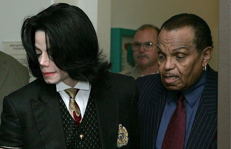 ​Papá de Michael Jackson fallece un día después de conmemoración de la muerte de su hijo (VÍDEO)