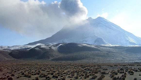 Volcán Ubinas: Continúa alerta de caída de cenizas en valle de Moquegua