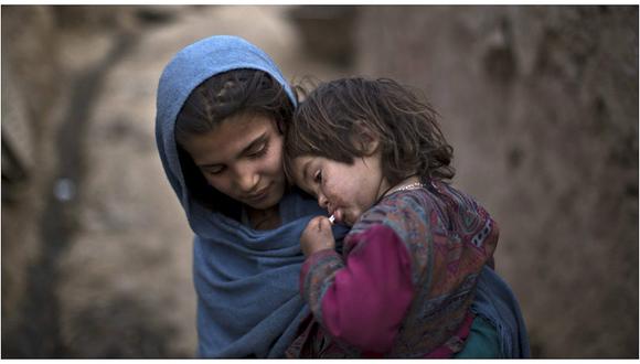 Afganistán: Casa a su hija de 6 años con un hombre de 55 a cambio de una cabra [VIDEO]