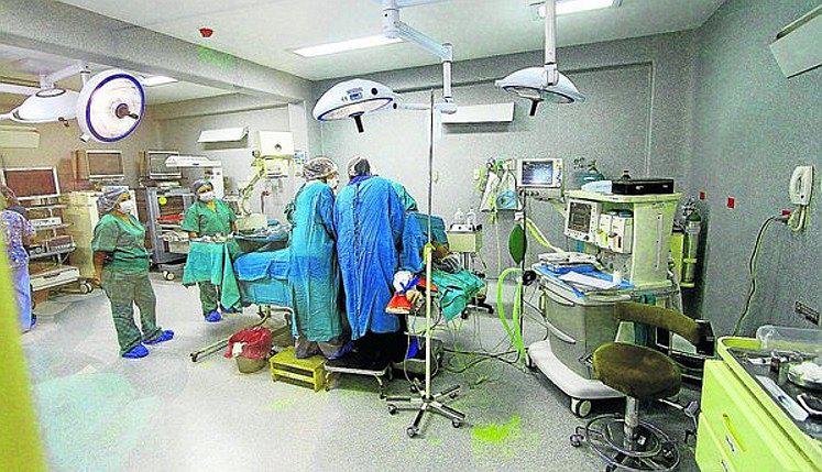 Huancayo: extirpan del cerebro mujer un tumor con uñas y pelo