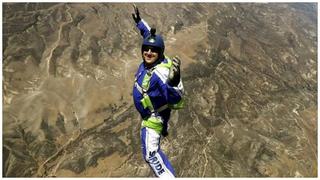 YouTube: Saltó más de siete mil metros sin paracaídas y esto ocurrió [VIDEO] 