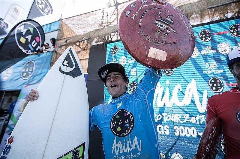 ​Peruano Tomás Tudela se corona campeón del circuito mundial de surf [FOTOS]