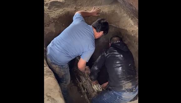 La droga estaba enterrada en un inmueble de Lurín. (Captura video PNP)