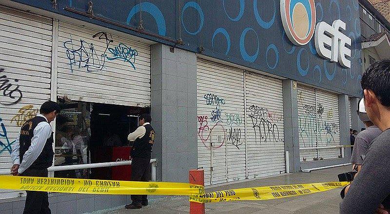 VMT: Asaltan tienda de electrodomésticos y se llevan productos por 30 mil soles [VIDEO]