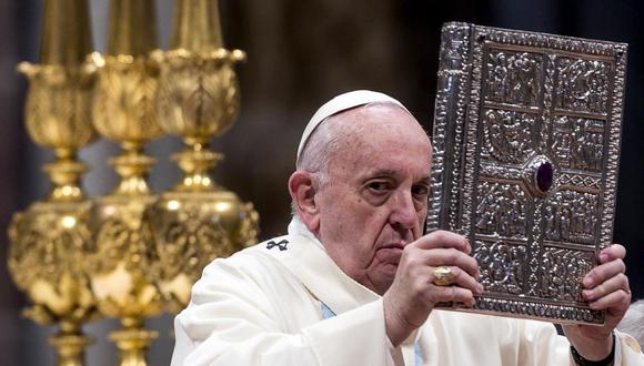 Papa advierte “un problema casi satánico” la violencia contra las mujeres.