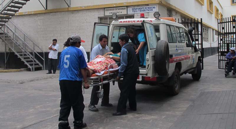Huancayo: Se emborracha y acuchilla al esposo de su prima, pero... 