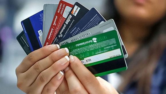 Las restricciones para migrar a otra tarjeta de crédito, inclusive a aquella sin comisión de membresía, se califican como prácticas abusivas (Foto: GEC)