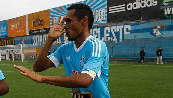 Cristal, Vallejo y Huancayo lideran sus grupos en fecha en que la “U” perdió 4-0