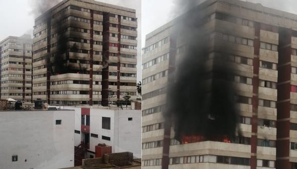 Un incendio se reporta la mañana de este jueves 28 de julio en un edificio de la residencial San Felipe. Foto: Twitter