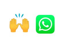 Esto significa el emoji de las manos arriba y cuándo usarlo en WhatsApp