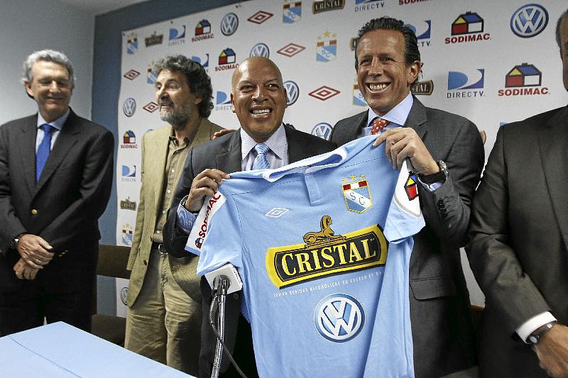 Cristal se pone "mosca"