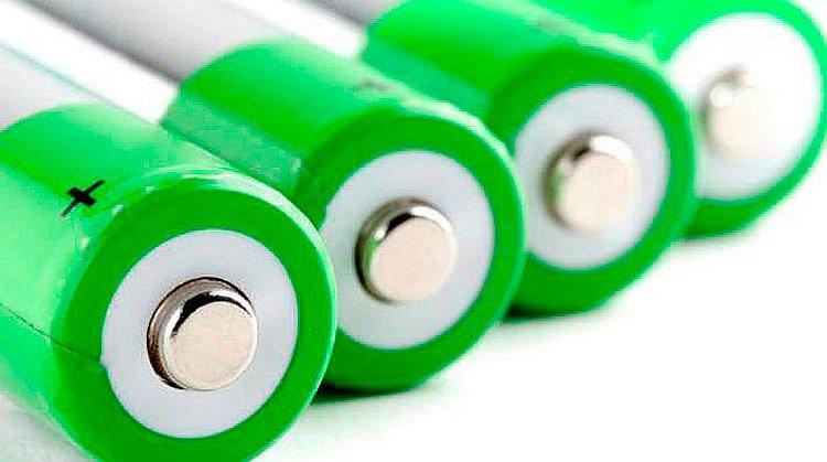 Crean pilas degradables hechas de papel