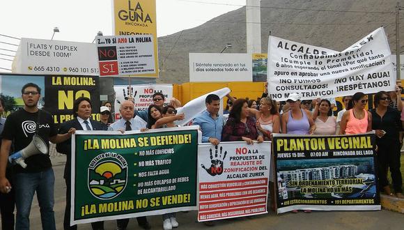 La Molina: vecinos realizan plantón y acusan a alcalde de esto